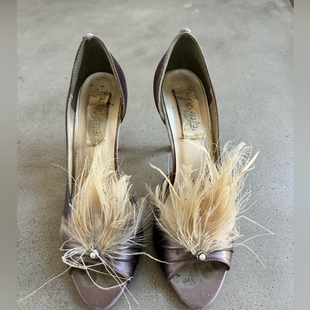 Custom made wedding shoes. Size 11.